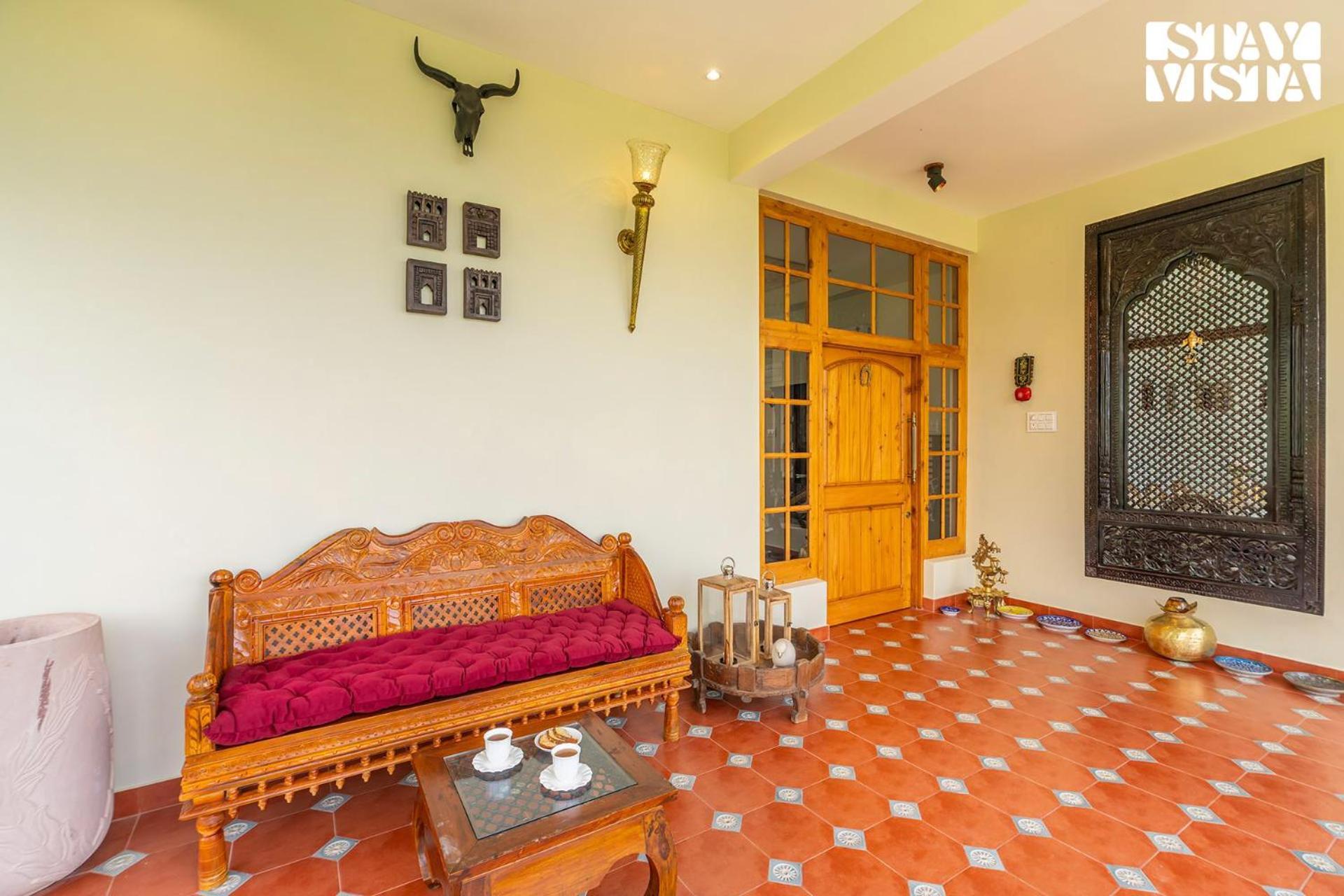 Stayvista At The Oakridge 4 Bhk Villa In Dharamshala With Jacuzzi & Balcony Чамба Экстерьер фото