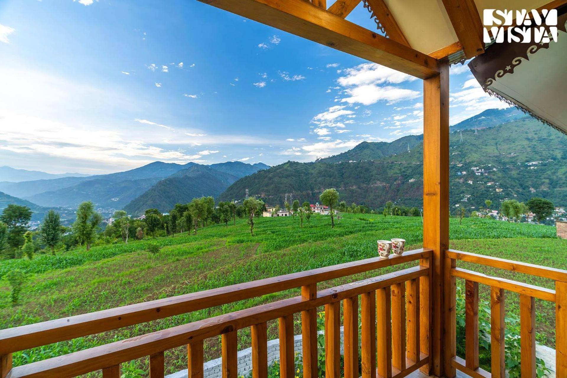 Stayvista At The Oakridge 4 Bhk Villa In Dharamshala With Jacuzzi & Balcony Чамба Экстерьер фото